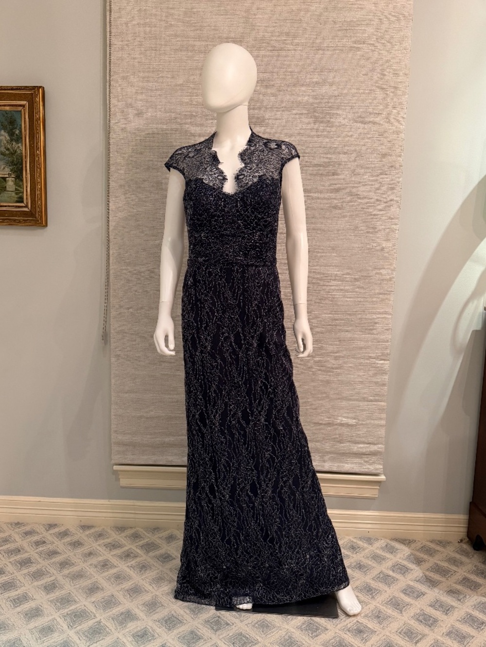 NWT THEIA Navy Metallic Lace Illusion Cap Sleeve Evening Gown Size 8